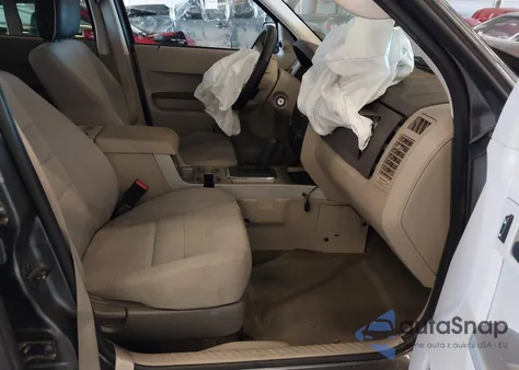 2011 Ford Escape Xlt from USA, damaged, VIN 1FMCU9D70BKA87785